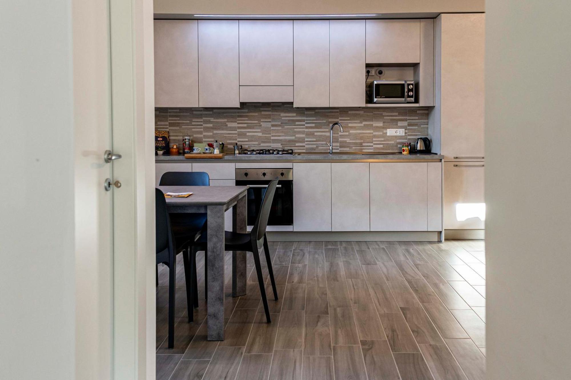 L'Aquila Home 'Il Comfort In 4 Camere' 외부 사진